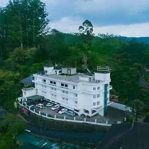 Issacs Residency *** مونار